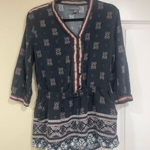 Kendall & Kylie Navy and Pink Patterned Blouse